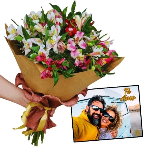 Ramo de flores astromelias con foto tarjeta personalizada